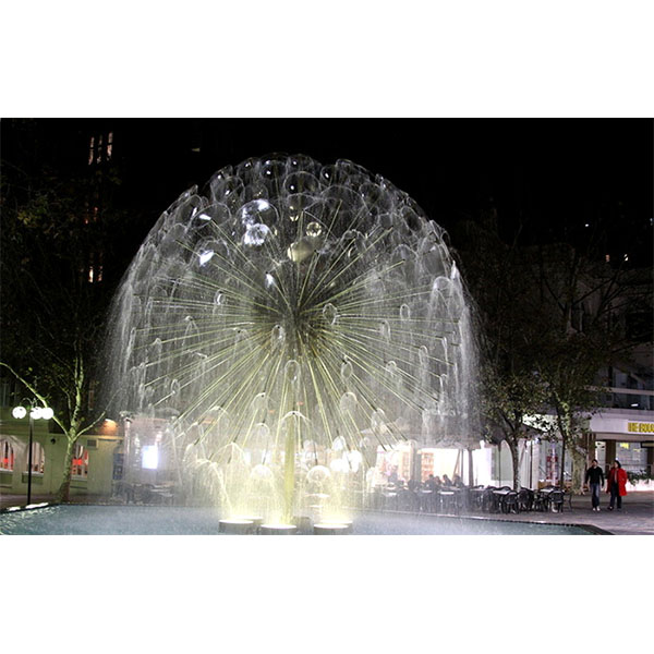 Dalian International Flower Center Music Fountain (cost 470,000)